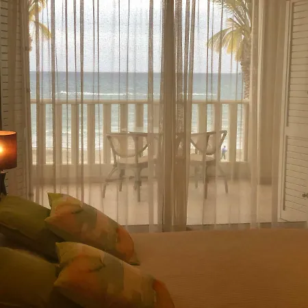 Sunrise Beach Vila *